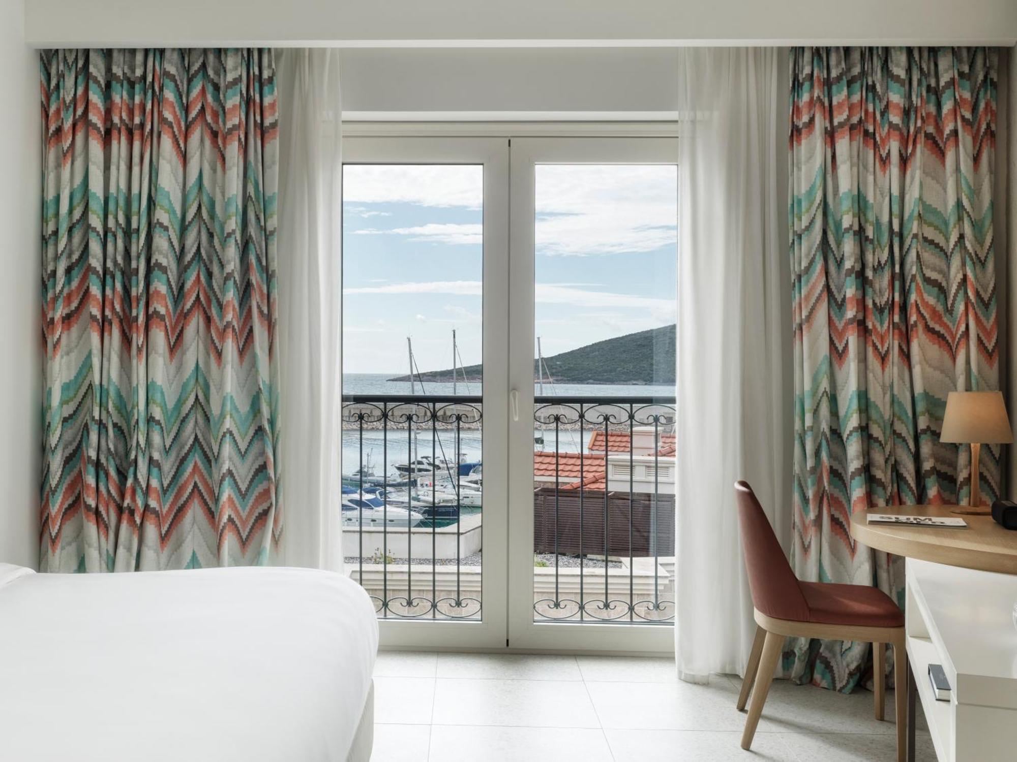 Hotel The Chedi Lustica Bay Tivat Exteriér fotografie